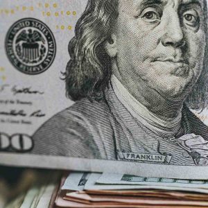 Нищеты и богатства не давай мне…