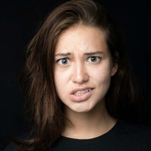 Подросток врёт: почему он скрывает правду и как вернуть доверие