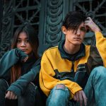 Подросток грубит и отдаляется: как сохранить контакт и не разрушить отношения